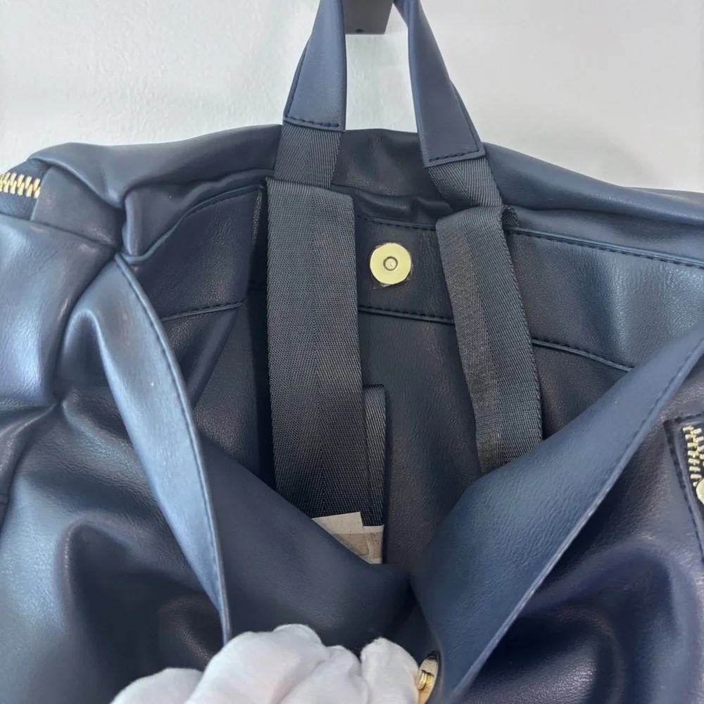 Fawn DesignThe Original Diaper Baby Travel Bag in Navy Faux Leather - Picture 5 of 6